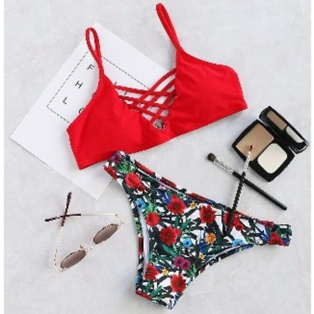 Strap Floral Print Criss Cross Bikini Set-Red